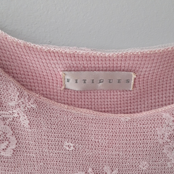 Top - Picture 2 of 5